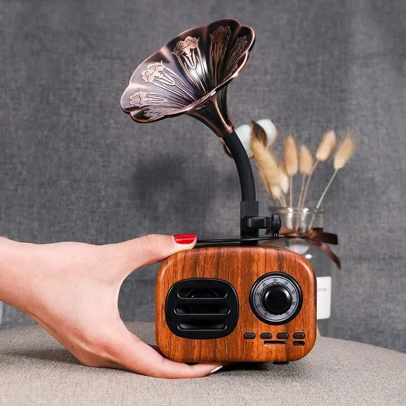 retro wood speaker